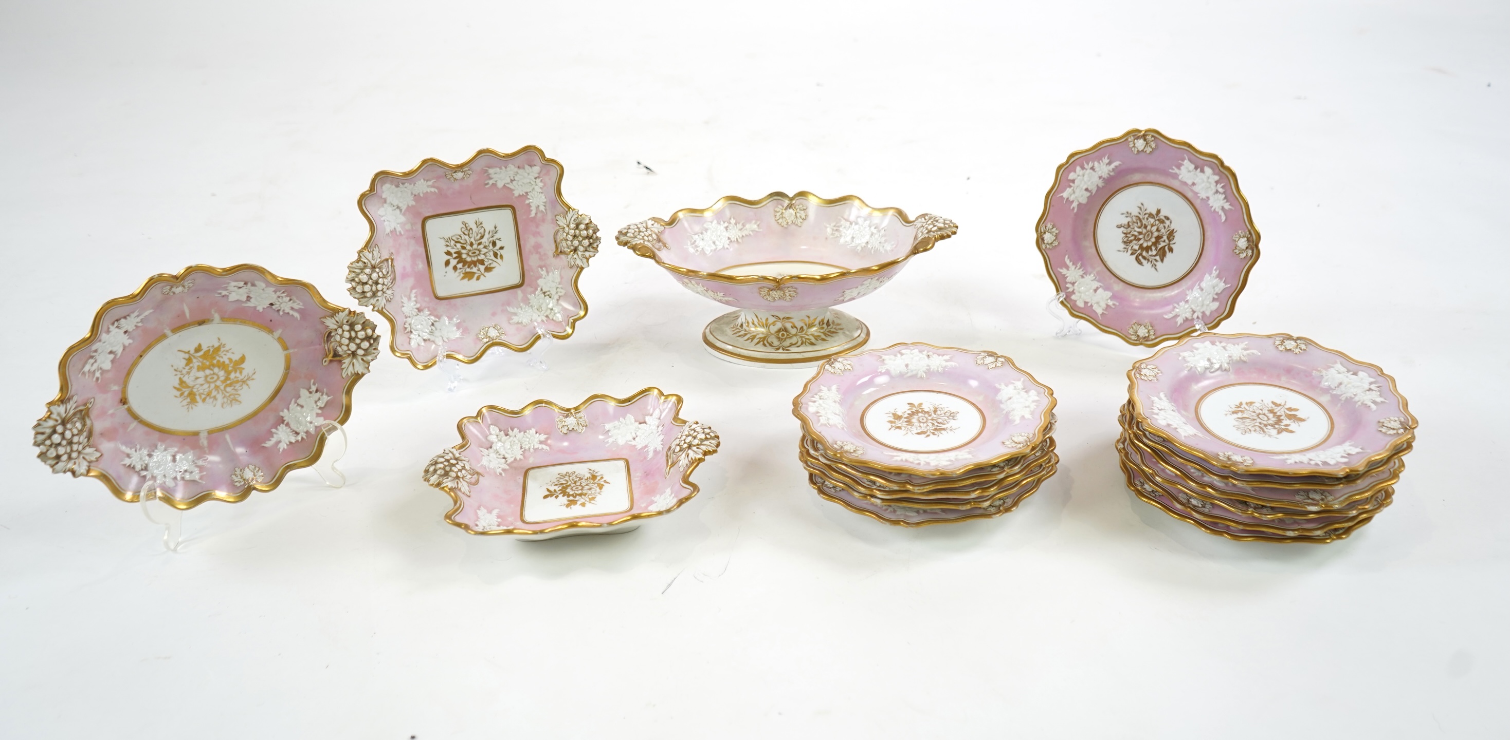 An English porcelain part dessert service, c.1825